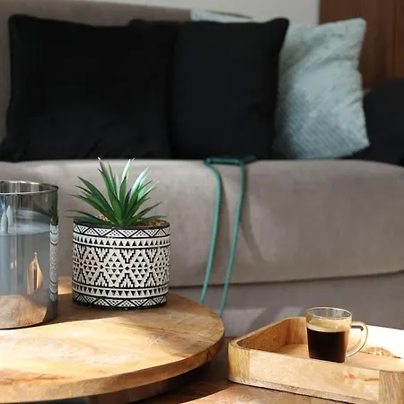 Erdgeschoss Juwel Direkt Hinter Dem Markt I Terrasse & Parkplatz I Ruhig & Privat Casa de Férias